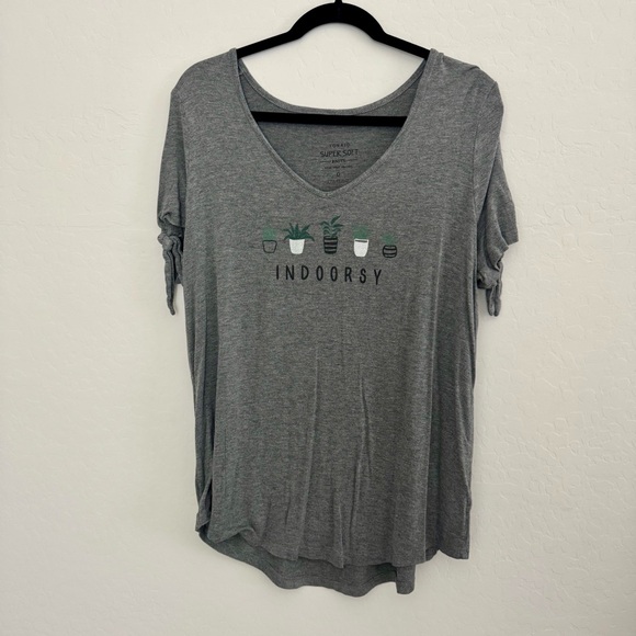 torrid Tops - Torrid Gray 'Indoorsy' Plant Slim Fit Tee
